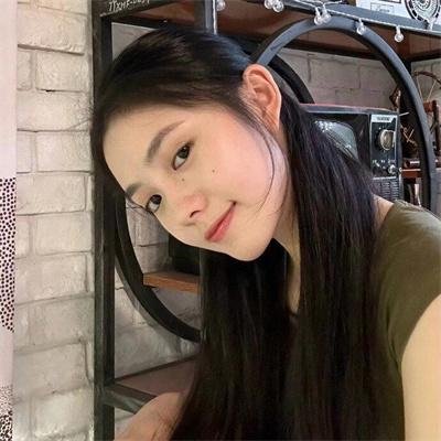 黑玫瑰公寓